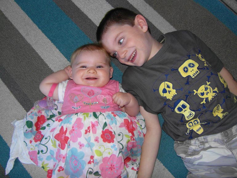[Emma and Thomas are chilling out!]