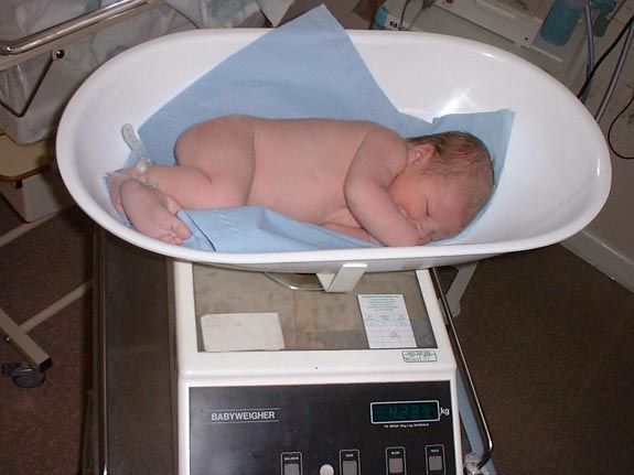 [Newborn Thomas]